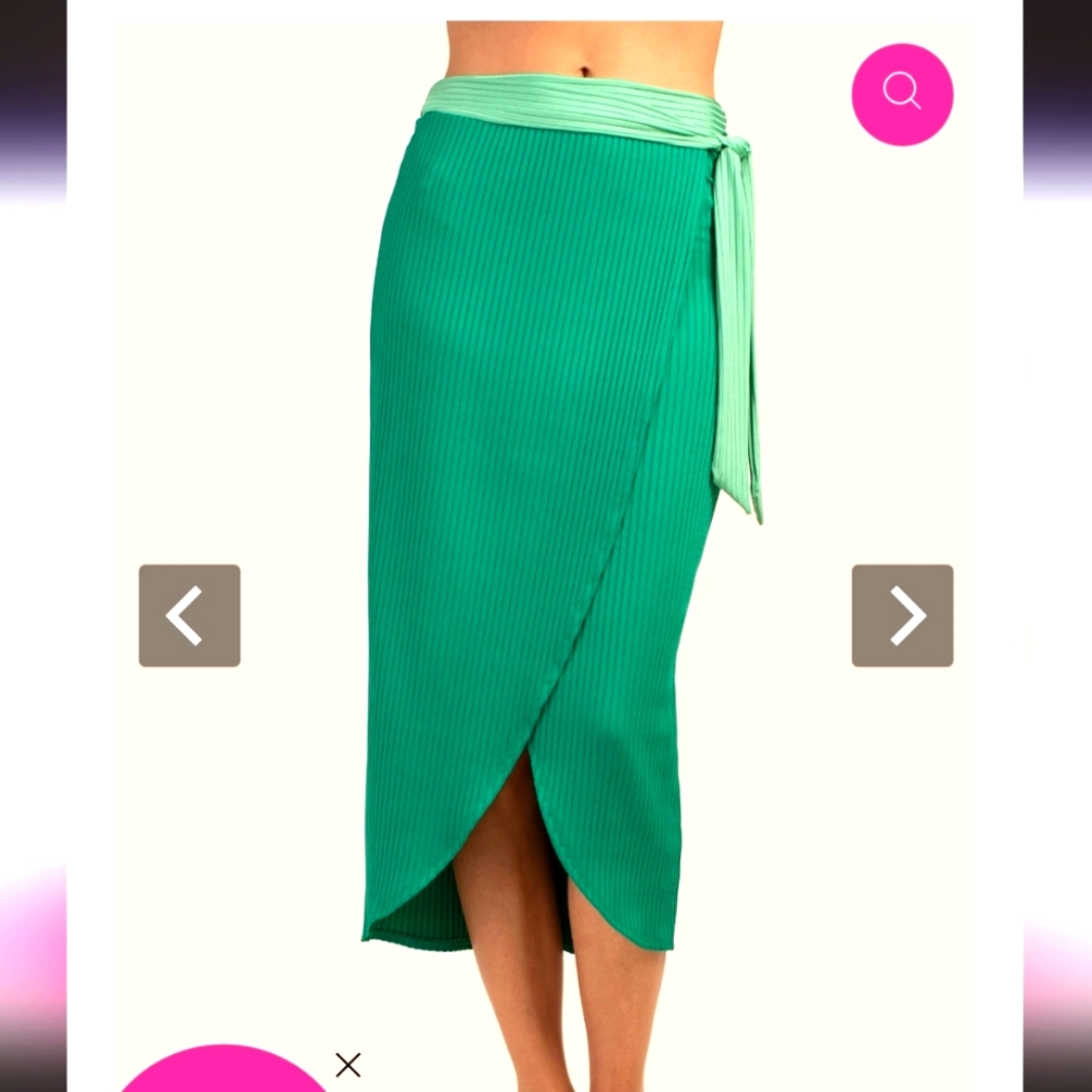 NWOT OLYMPIA RIB WRAP SKIRT